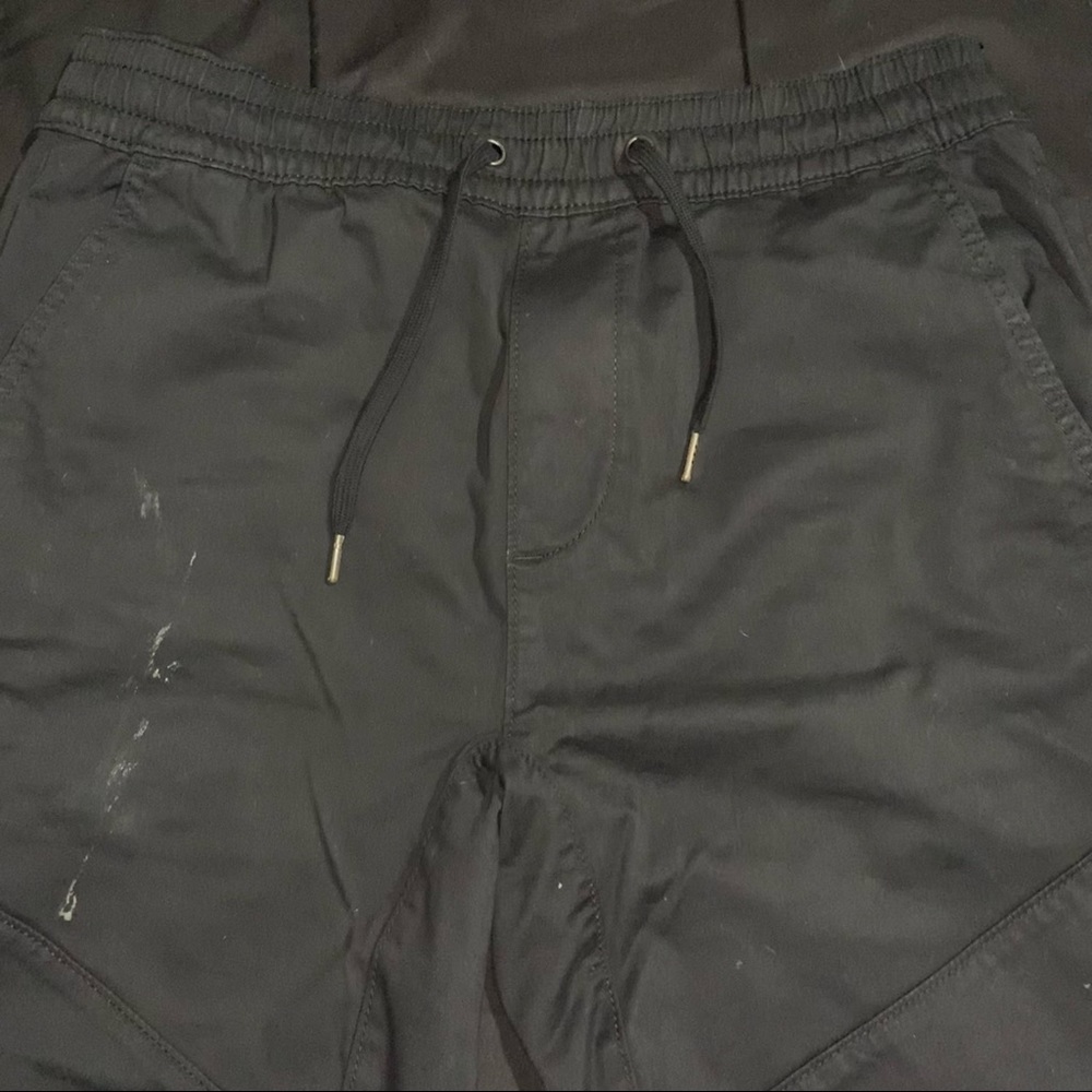 BLACK AEROPOSTAL MENS SKINNY JOGGER SIZE MEDIUM